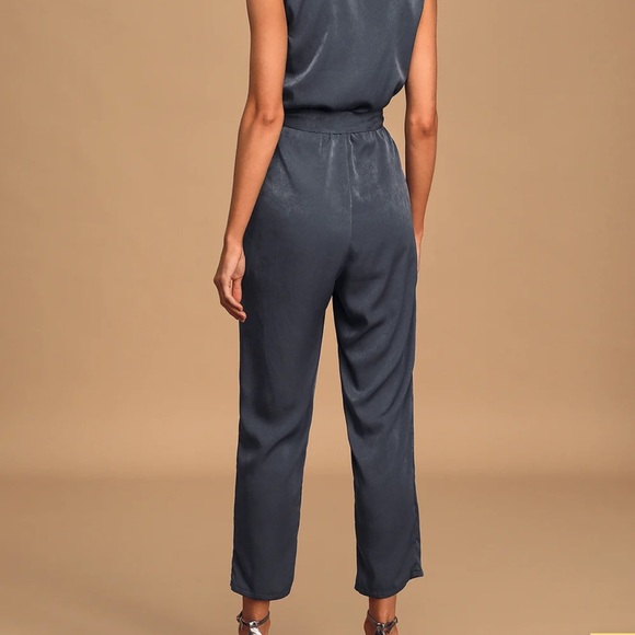 Lulu’s satin jumpsuit - Picture 2 of 10